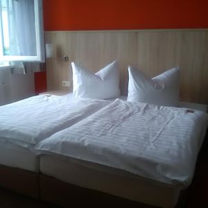 Standard Zimmer mit Queensize-Bett